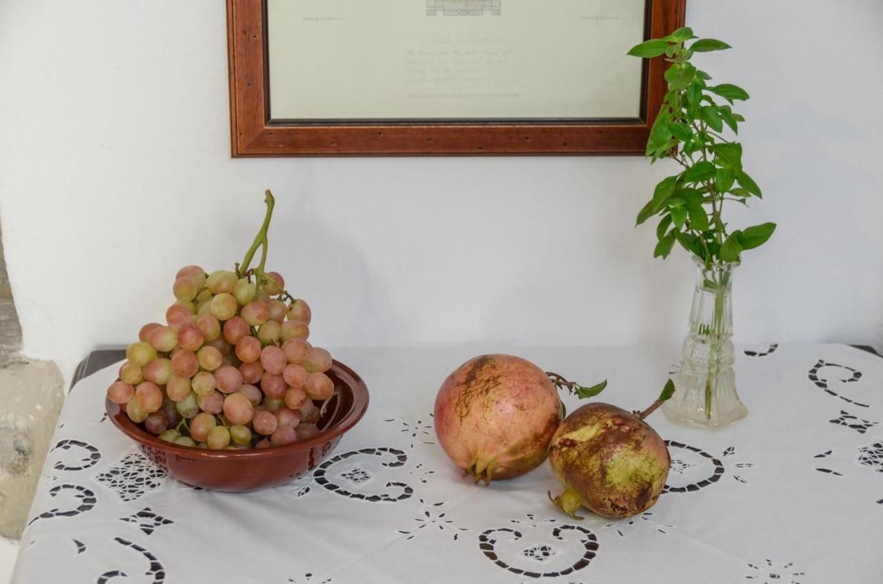 Venetiko Apartments Naxos City 외부 사진